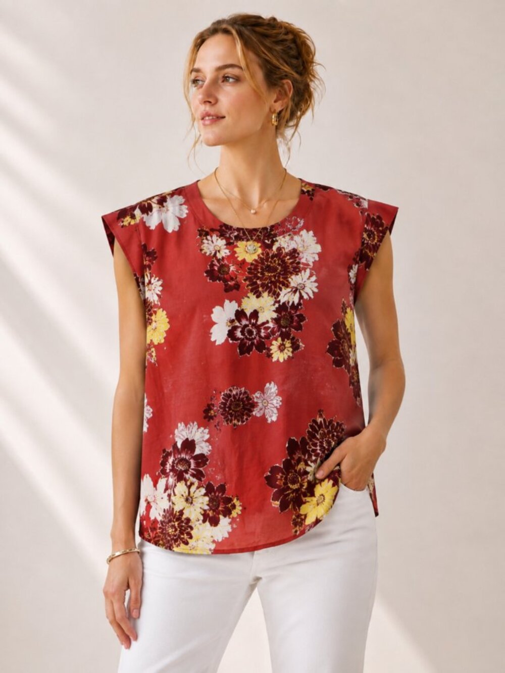 Ann Taylor Factory Floral Short Rolled Sleeve Blouse Brick Red Size M NWT